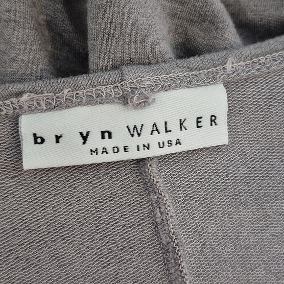 Bryn Walker Light Gray Shark Bite Tunic - Size L - Picture 7 of 10